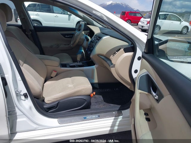 Nissan Altima 2015 1N4AL3AP3FC206757 Image 18