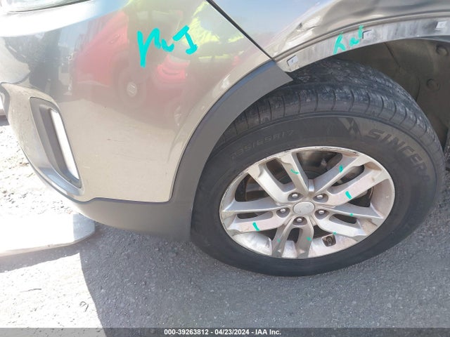 KIA SORENTO LX 2015 5XYKT4A67FG634368 Image 12