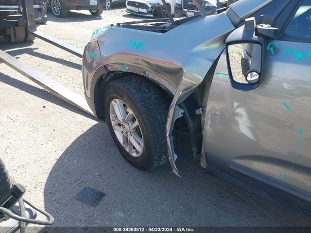 KIA SORENTO LX 2015 5XYKT4A67FG634368 Image 6
