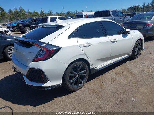 Honda Civic Sport 2018 SHHFK7G45JU217325 Image 4