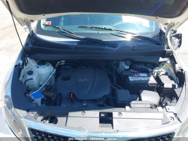 KNDPCCAC9F7713446 KIA Sportage Ex