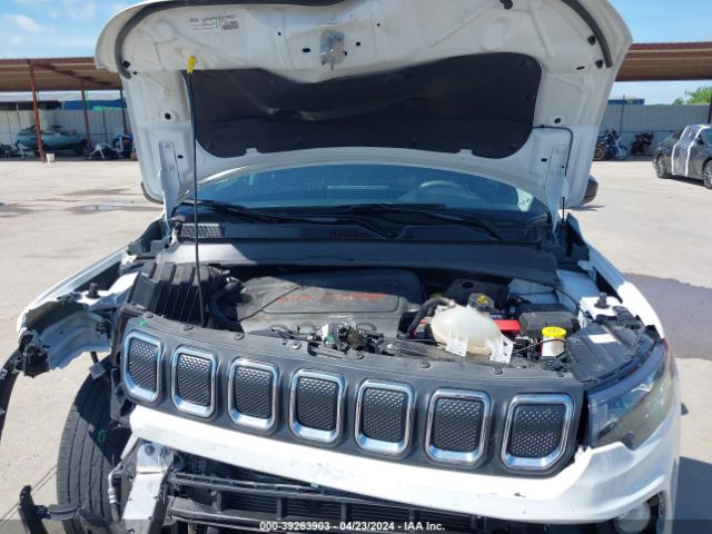 3C4NJCBB4NT197994 Jeep Compass Latitude Fwd