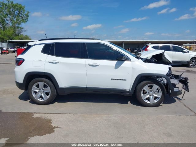 3C4NJCBB4NT197994 Jeep Compass Latitude Fwd