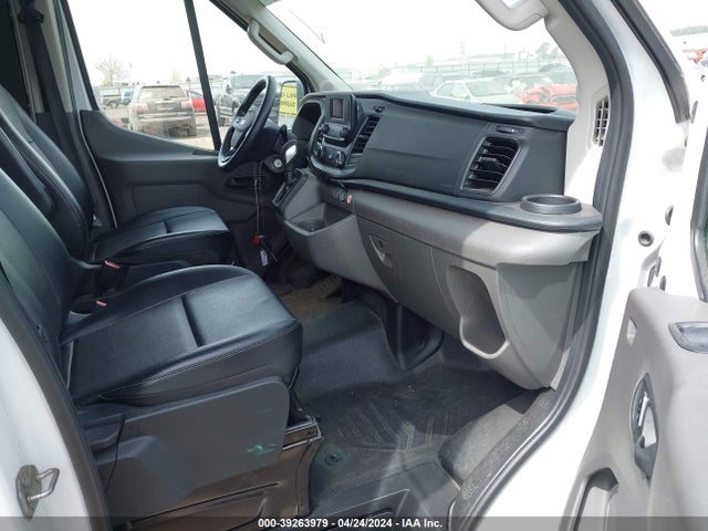 Ford Transit-250 2023 1FTBR1C81PKA64939 Image 5