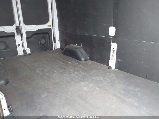 Ford Transit-250 2023 1FTBR1C81PKA64939 Image 8