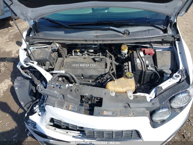 Chevrolet Sonic Lt Auto 2015 1G1JC5SG8F4172161 Image 10