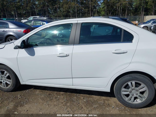 Chevrolet Sonic Lt Auto 2015 1G1JC5SG8F4172161 Image 14