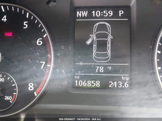 1VWBS7A37EC040437 Volkswagen Passat 1.8t Se