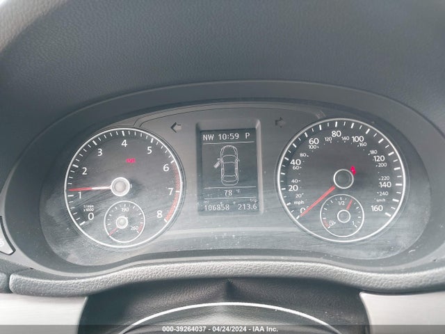 1VWBS7A37EC040437 Volkswagen Passat 1.8t Se