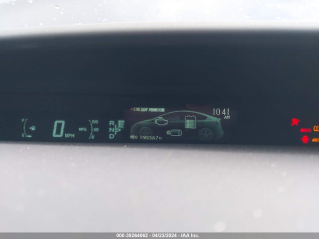 Toyota Prius Three 2014 JTDKN3DU1E0370552 Image 7
