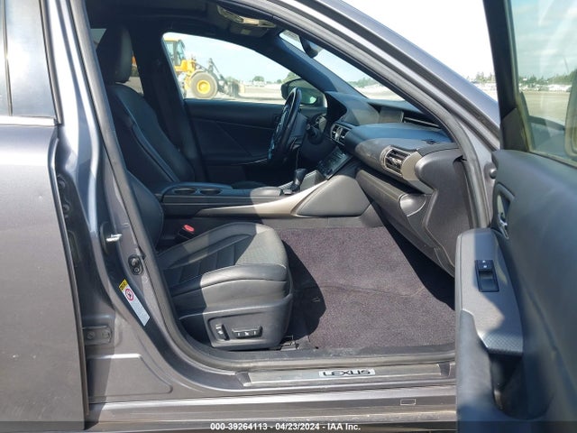 Lexus IS 250 2014 JTHBF1D24E5033102 Image 5