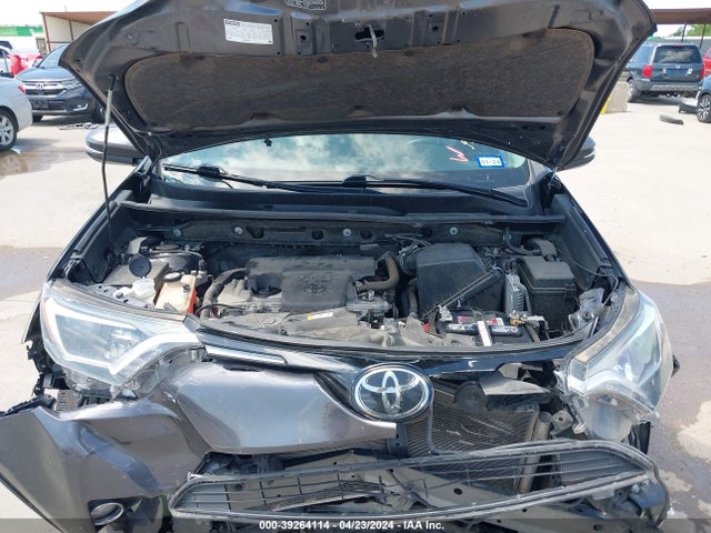 Toyota Rav4 Xle 2018 JTMWFREV4JJ741782 Image 10