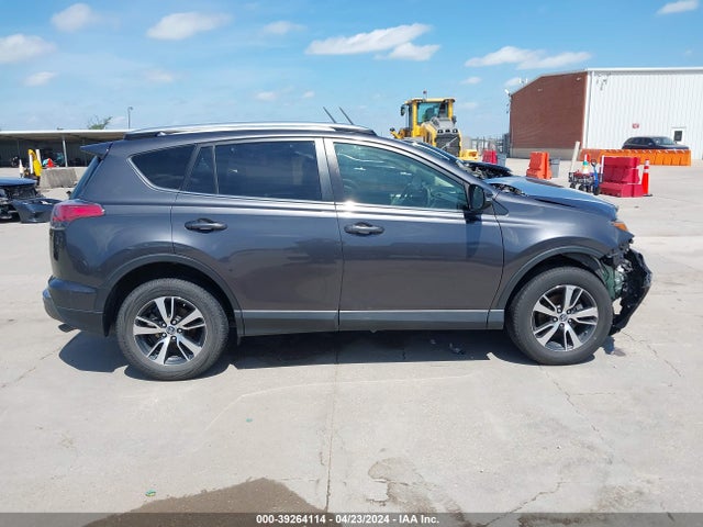 Toyota Rav4 Xle 2018 JTMWFREV4JJ741782 Image 14