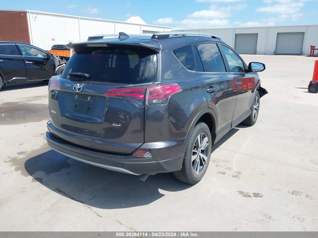 Toyota Rav4 Xle 2018 JTMWFREV4JJ741782 Image 4