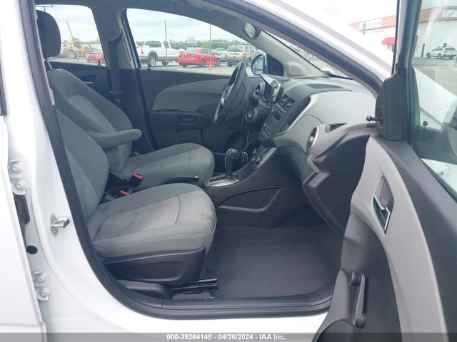 Chevrolet Sonic Ls Auto 2014 1G1JA5SH7E4192351 Image 5