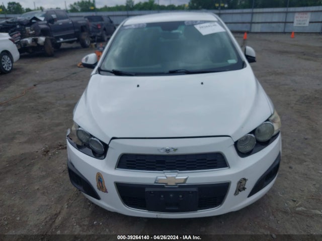 Chevrolet Sonic Ls Auto 2014 1G1JA5SH7E4192351 Image 6