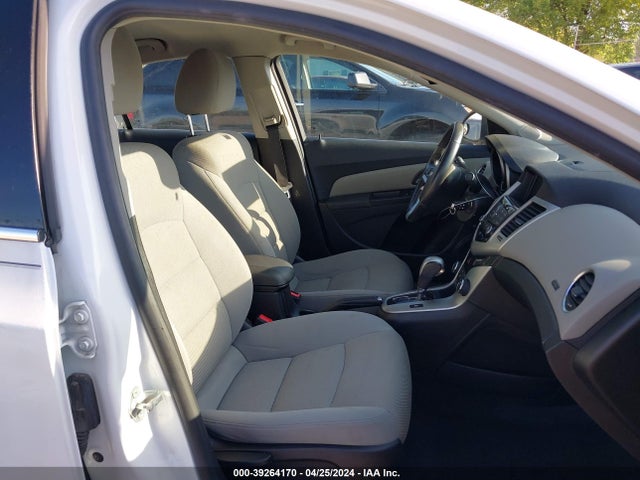 Chevrolet Cruze 1lt Auto 2014 1G1PC5SB2E7389345 Image 5