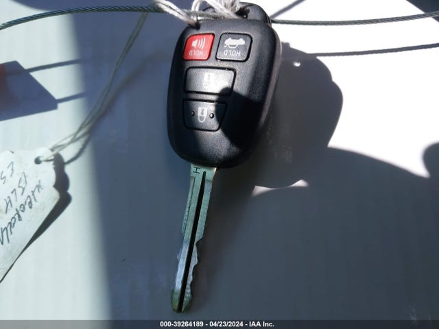 Toyota COROLLA LE 2014 2T1BURHE9EC061779 Image 11