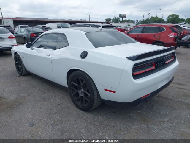 2C3CDZFJXGH263676 Dodge Challenger 392 Hemi Scat Pack Shaker