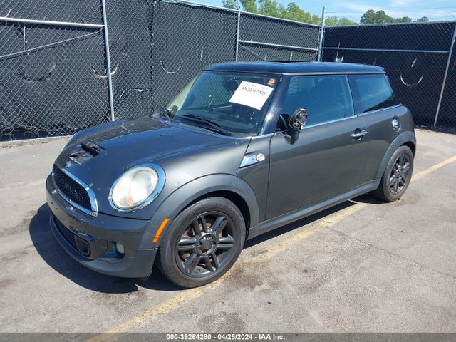 2011 MINI COOPER S WMWSV3C58BTY20795 Photo 1