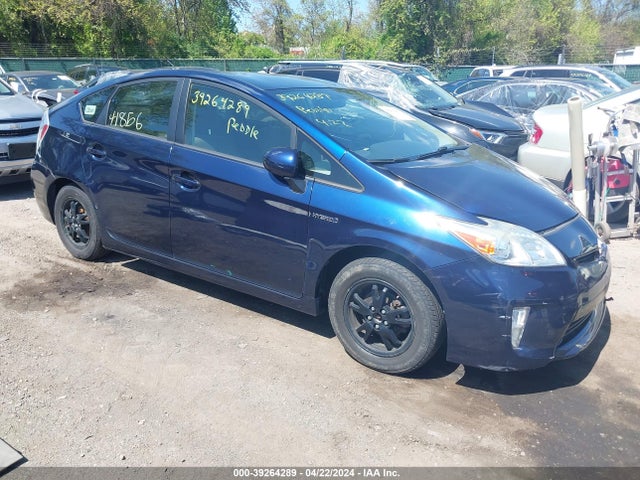 Toyota Prius Two 2014 JTDKN3DU3E1776536 Image 1