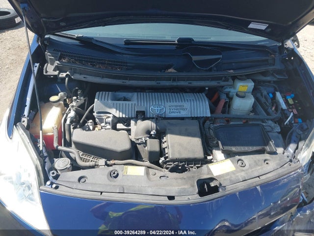 Toyota Prius Two 2014 JTDKN3DU3E1776536 Image 10