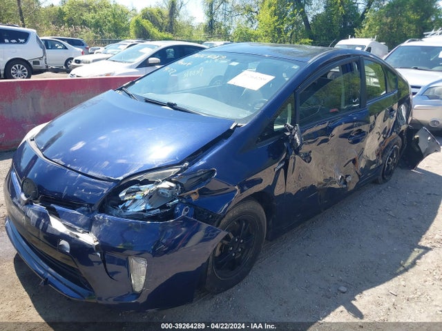 Toyota Prius Two 2014 JTDKN3DU3E1776536 Image 6