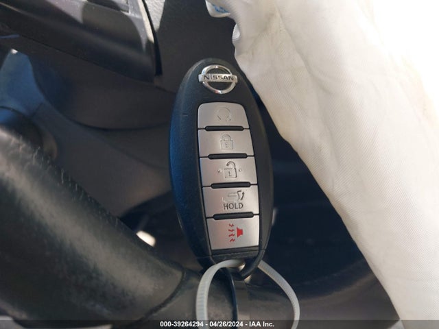 Nissan ROGUE SV 2018 KNMAT2MV0JP610860 Image 11