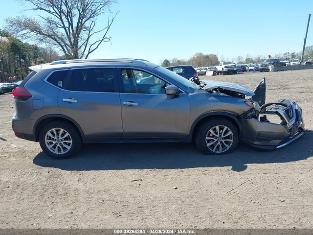 Nissan ROGUE SV 2018 KNMAT2MV0JP610860 Image 13