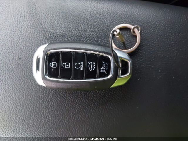 5NPLM4AG0MH010461 Hyundai ELANTRA SEL