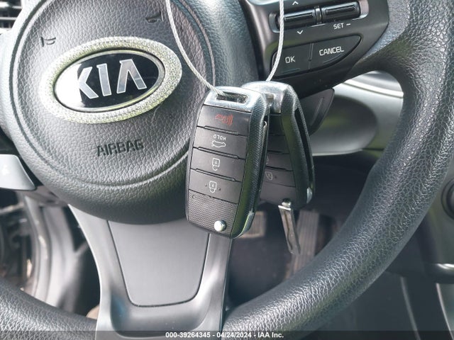 KIA Optima Lx 2015 5XXGM4A76FG385108 Image 11