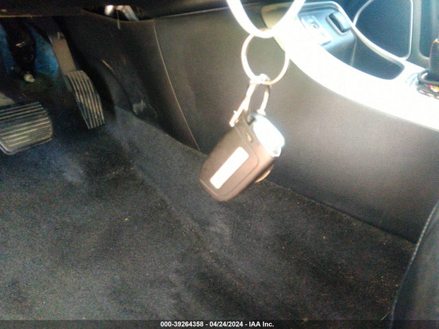 3C4NJCBB6KT743786 Jeep Compass Latitude Fwd