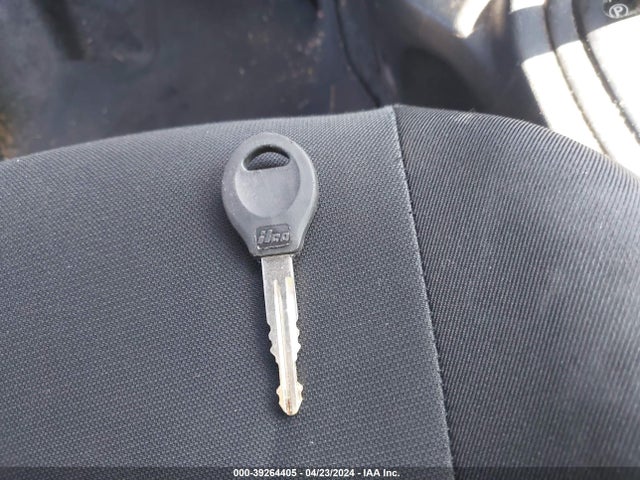 Nissan Versa 1.6 S+ 2018 3N1CN7APXJL834903 Image 11
