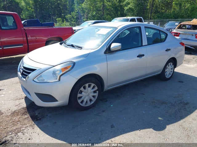 Nissan Versa 1.6 S+ 2018 3N1CN7APXJL834903 Image 2