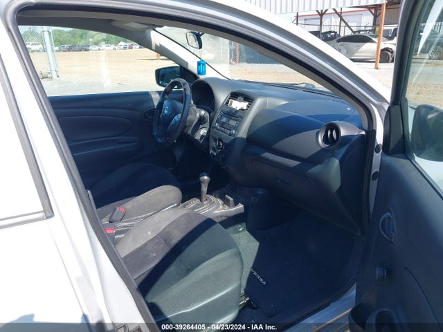 Nissan Versa 1.6 S+ 2018 3N1CN7APXJL834903 Image 5