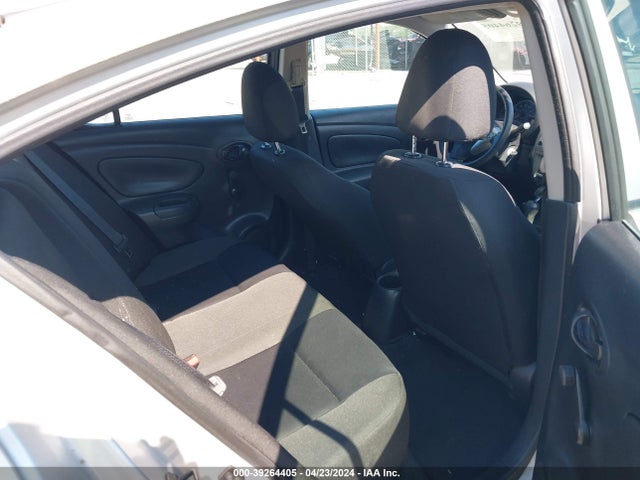 Nissan Versa 1.6 S+ 2018 3N1CN7APXJL834903 Image 8