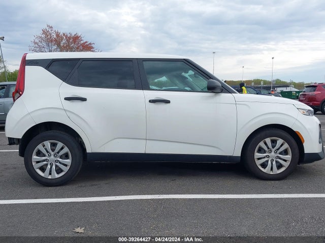 KIA SOUL LX 2021 KNDJ22AUXM7129646 Image 13
