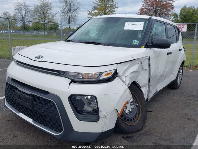 KIA SOUL LX 2021 KNDJ22AUXM7129646 Image 2