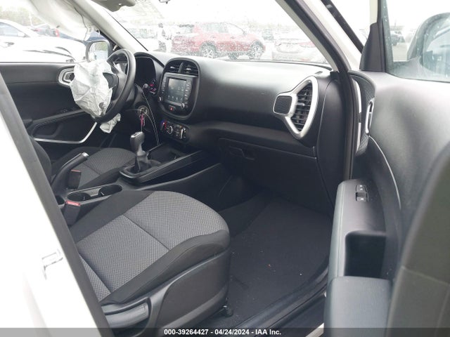 KIA SOUL LX 2021 KNDJ22AUXM7129646 Image 5