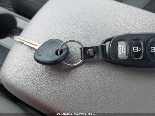 Hyundai ELANTRA SE 2020 5NPD74LF7LH560609 Image 6
