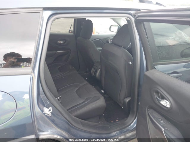 1C4PJLCB6LD519576 Jeep Cherokee Latitude Fwd
