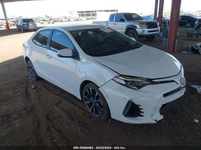 Toyota COROLLA SE 2018 2T1BURHEXJC011841 main image