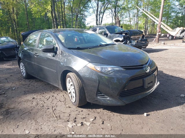 Toyota COROLLA LE 2019 2T1BURHE8KC198756 Image 1