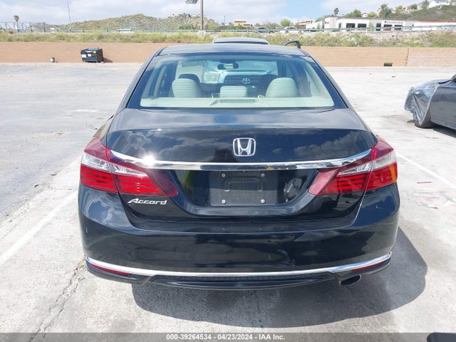 Honda ACCORD LX 2017 1HGCR2F38HA172736 Image 17