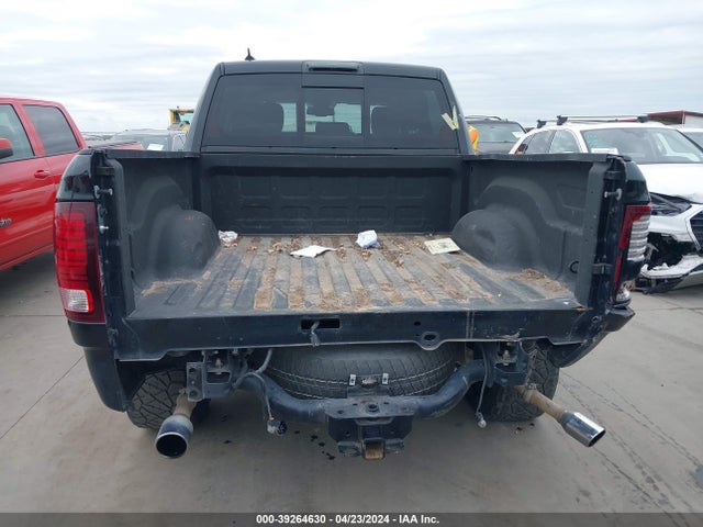 RAM 1500 Night  4x4 5'7 Box 2018 1C6RR7MT2JS114069 Image 6