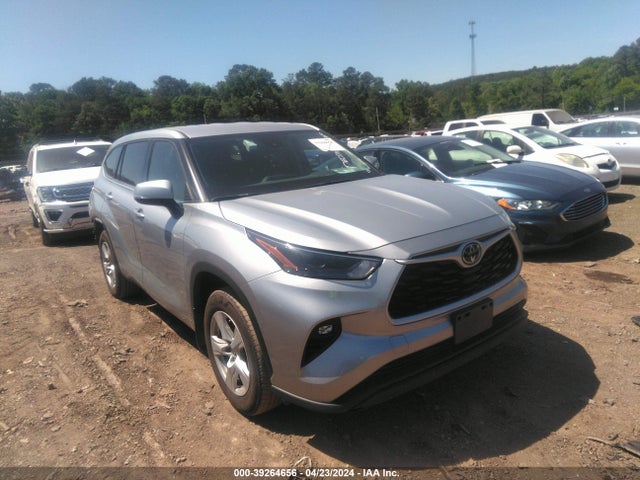 Toyota Highlander Le 2022 5TDBZRBH1NS255900 Image 1