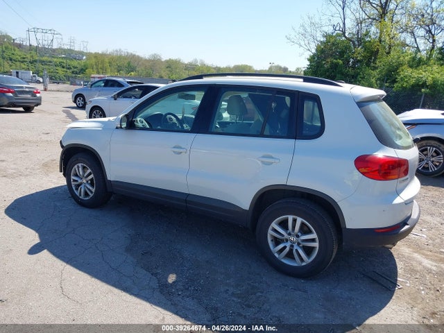WVGBV7AX1GW611415 Volkswagen TIGUAN S