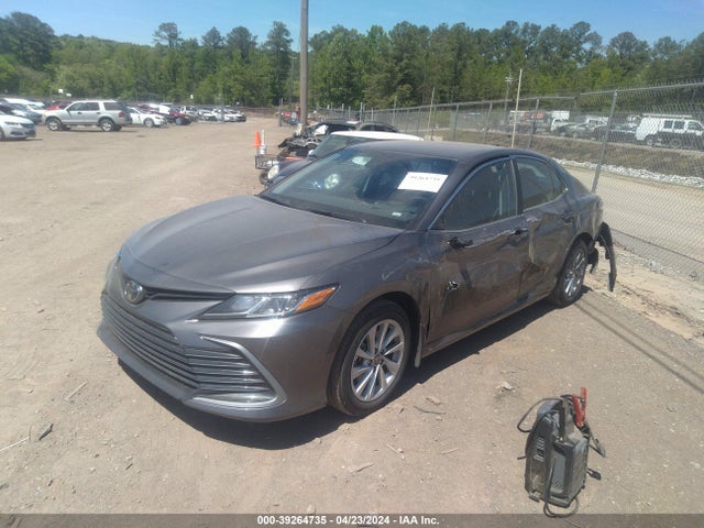 Toyota CAMRY LE 2024 4T1C11BK4RU113160 Image 2