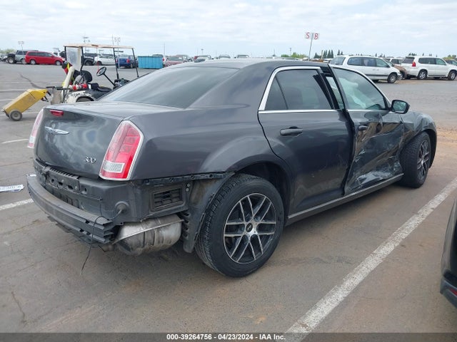 Chrysler 300 2014 2C3CCAAG4EH104309 Image 4