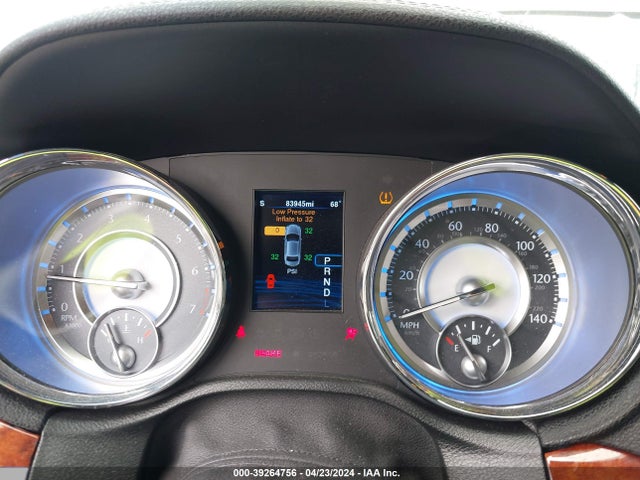 Chrysler 300 2014 2C3CCAAG4EH104309 Image 7